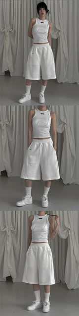 [mnem] pintuck logo bermuda shorts (white)