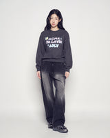 25FW WOMAN AC ベアキャンディクロップスウェットシャツ チャコール
