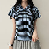 Linka Stripe Dangara Half Crop Short Sleeve Hoodie