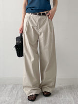 121 One Tuck Cotton Wide Pants