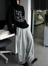 Super Wide 4 Tuck Training Pants