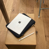 Clam タブレット＆ラップトップケース _ ソフトブラック (15 inch)