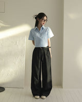 [BELLIDE MADE] Standard semi-cropped short-sleeved shirt & blouse