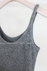Lice Basic Deep Unneck Sleeveless