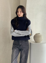 Koan double turtle silt knit vest