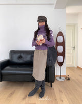 Moai Beige Midi Skirt
