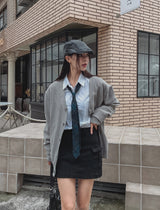 ケニンインシジョンカーゴミニスカート