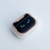 Airpods : Black cat