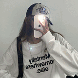 メルトンレタリング長袖Tシャツ