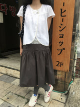 ボタンミディスカート