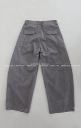 [UNISEX] Wide Balloon Oversized-Fit Slacks