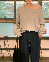  Kya off-shoulder man-to-man