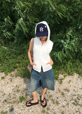 EYELET LINE HOOD VEST