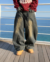 Reverse curved cut denim