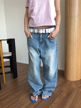 CLASSIC BAGGY DENIM PANTS