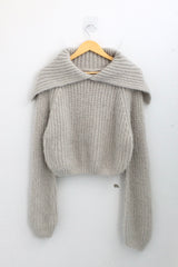Shoulder collar loose knitwear