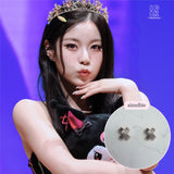 [NMIXX Kyujin Earrings] アーバンバンデージシェイプピアス - Silver Color