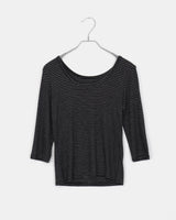 ストライプスリークォータースリーブTシャツ