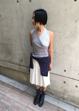BUTTON MIDI PLEATS SKIRT