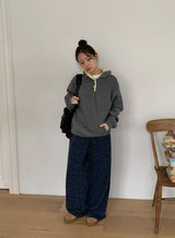 キンプルズ カラーマッチング ブラッシュド パーカー