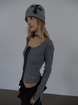 CROSS STUDDED BEANIE / MELANGE GRAY