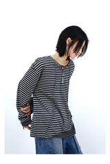 RELABEL (Vision) ライトウェイトベルベティストライプパッチワークロングスリーブTシャツスタッドディテール＆スクープネック