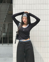 ライルオフホワイトUネックTシャツ