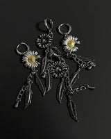 デイジーチェーンレイヤードピアス / (RFS made) daisy chain layered earring
