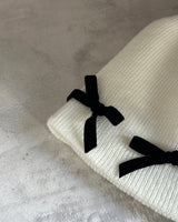 Ribbon kitsch beanie