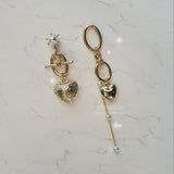 ハートアンドチェーンピアス / Heart and Chain Piercing - Gold Color