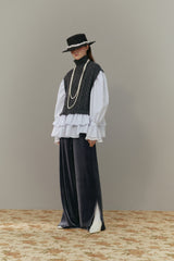 Knit vest blouse