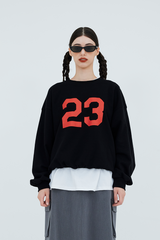 23プリントスウェットシャツ