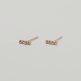 14Kゴールドキュービックバーミニピアス/14K gold cubic bar mini earring (14k gold clutch)