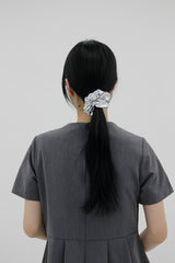 シルバーシュシュ/silver scrunchie