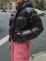(UNISEX) グロッシーフードクロップストリングダウン