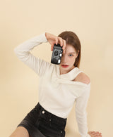 ツイストオフショルダーTシャツ