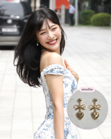  Vintage Gold Heart Earring (Red Velvet Joy, STAYC Sieun Earring)