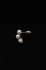 Curve Pearl Earrings