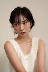 pearl grape earring - white