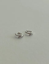 [92.5silver] スワールワンタッチピアス