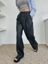 レザーストレートトラウザーズ / leather straight trousers