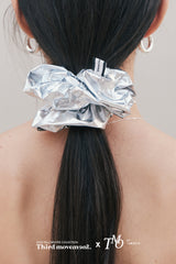 Silver Scrunchie (Silver)