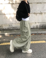 パンチングフードセミジップアップバルーンクロップニットウェア