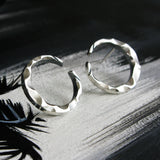 クレセントホーンS1シルバースタッズイヤリング / Crescent horn-S1 silver stud earring (4595525845110)