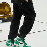 ルーズフィットスウェットパンツ/LOOSE-FIT SWEAT PANTS-BLACK