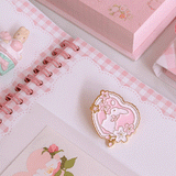 チェリーブロッサムラビット ♡ ピンバッジ