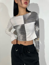 Printed patch long sleeve knit