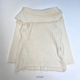 Off-shoulder long knitwear
