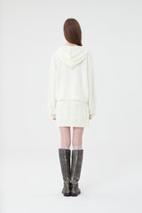スモールチェリーショットニットフーディー／SMALL CHERRY SHORT KNIT HOODIE [CREAM]