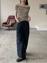 パミンストライプクロップオフショルダー半袖Tシャツ / Pamin Stripe Crop Off-Shoulder Short-Sleeved T-Shirt